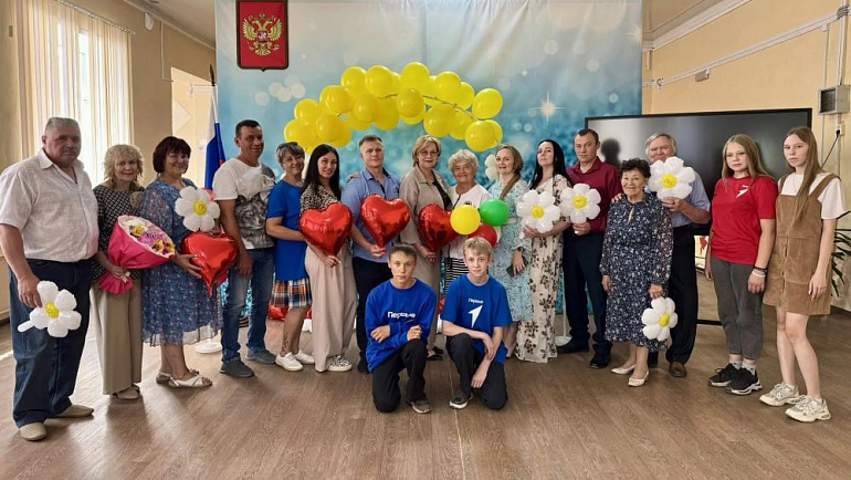 День семьи в Гурьевске: любовь, начавшаяся в школьных коридорах