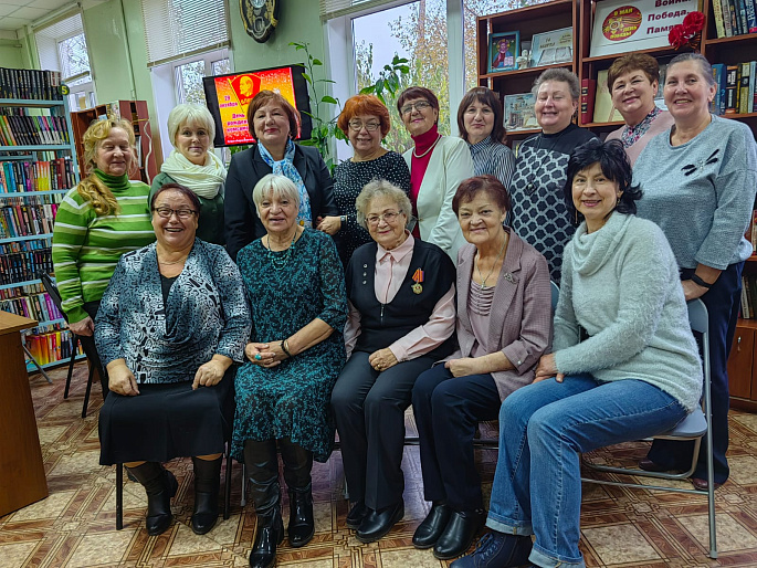 «Юность комсомольская моя»