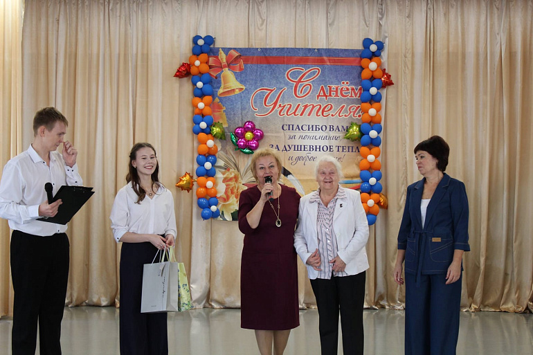 В Саранске чествовали ветерана педагогического труда