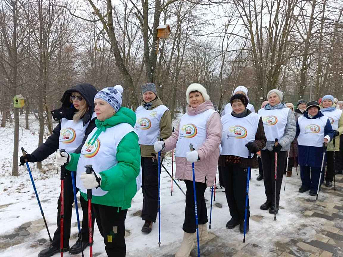Женсовет Предгорья организовал зимнюю прогулку для "серебряных" волонтеров
