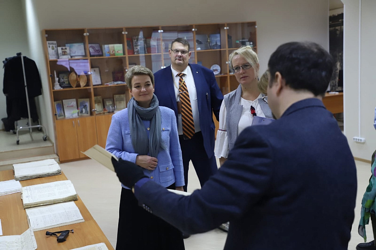 Семейные истории: архив открывает тайны