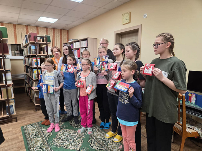 Союз женщин Коми провел новогодний мастер-класс для воспитанников детского дома