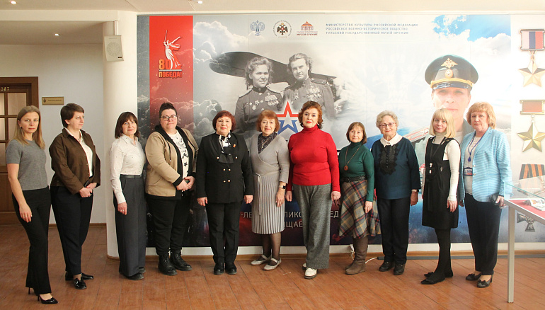 В Туле открылась выставка «Женщины – Герои Отечества»