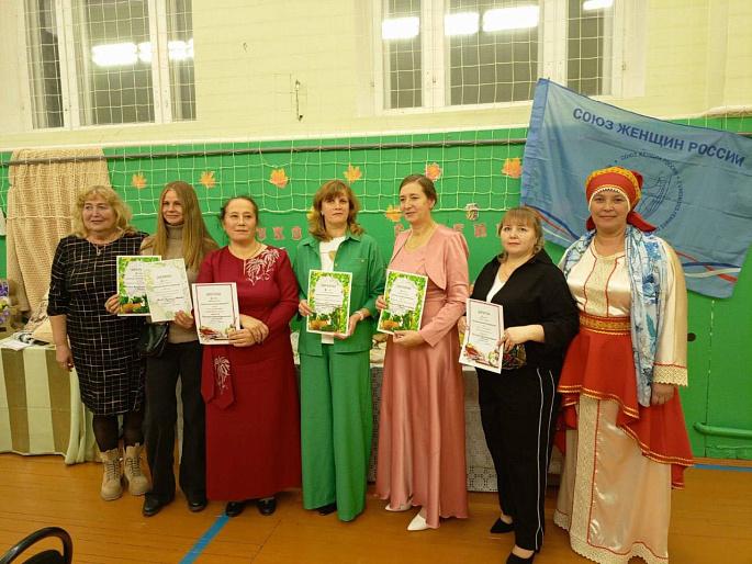 Буйский женсовет пригласил сельских тружениц на теплый праздник