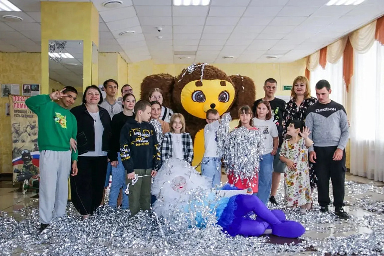 В селе Красное союзница организовала праздник для детей с ОВЗ