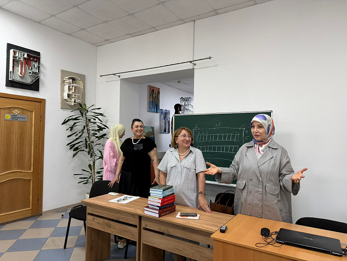 Открытый разговор о главном: в Махачкале обсудили воспитание молодежи и противостояние радикальным идеям