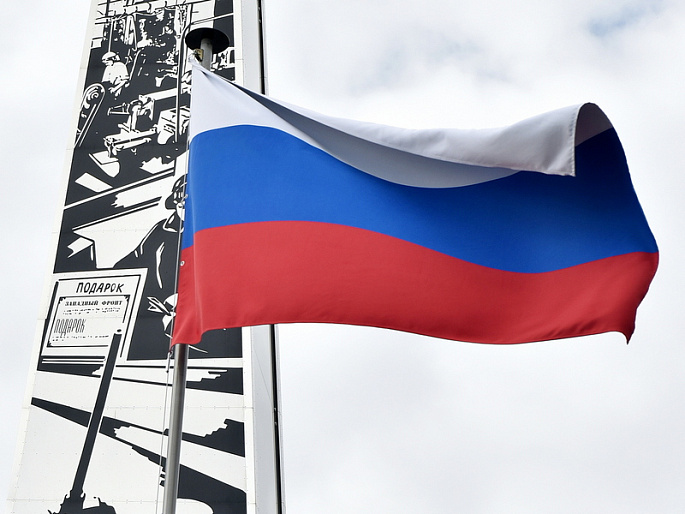 Женсоветы Алтайского края отметили День Государственного флага