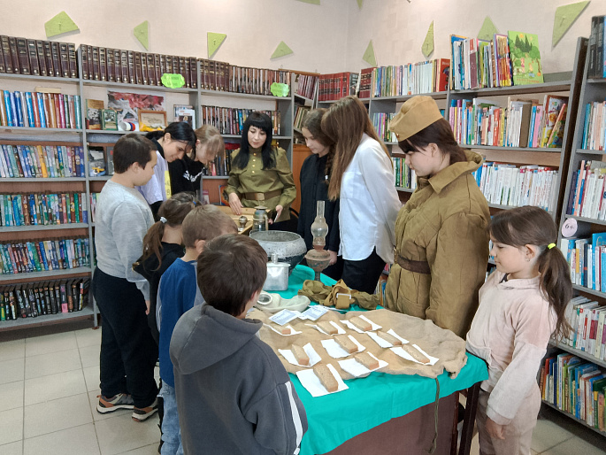 Женсовет Предгорья рассказал детям о блокаде Ленинграда