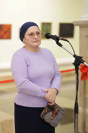 Представители ЧРО СЖР приняли участие в открытии выставки Фатимы Даудовой