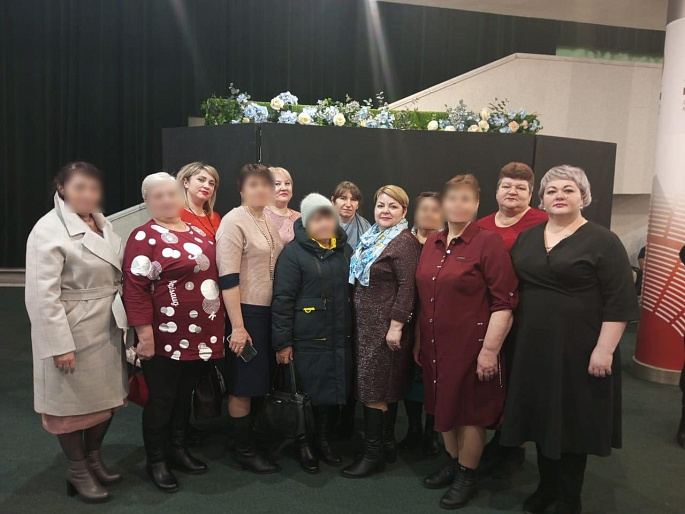 Воловский женсовет пригласил членов семей участников СВО и многодетных мам на праздничный концерт