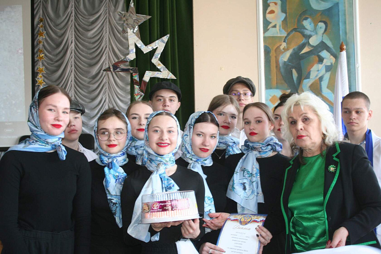 Участникам творческого конкурса-шоу «Элегант» зрители аплодировали стоя! ​