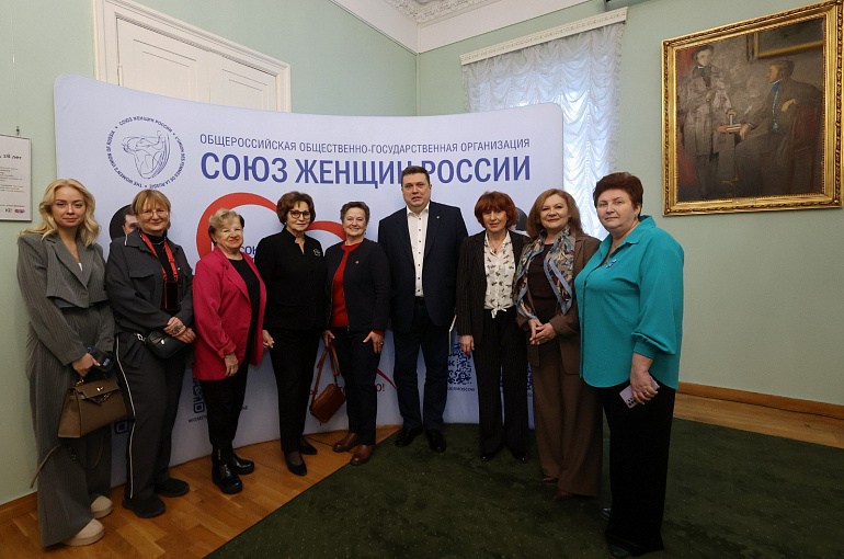 Пресс-ланч в Союзе женщин России – дружеская встреча единомышленников