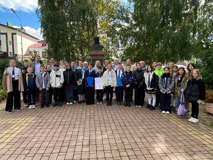 Митинг у памятника Марии Октябрьской прошёл в Томске