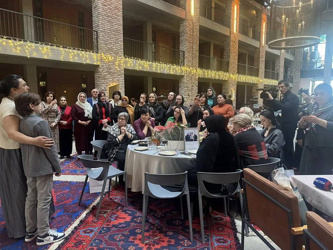 «Берегите маму! Люди мира, берегите мать!»