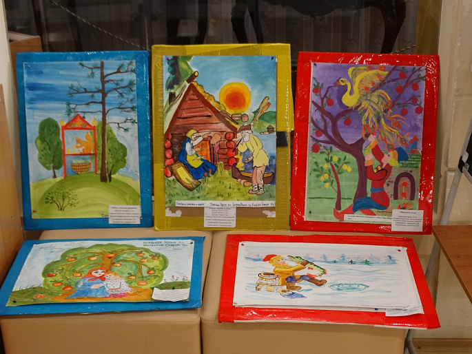 На закрытии выставки «Мир русской сказки» вручены награды педагогам-наставникам