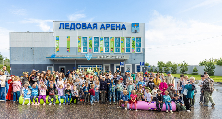 Более 300 гостей собрал семейный праздник «Счастье быть вместе» в Сергиевом Посаде