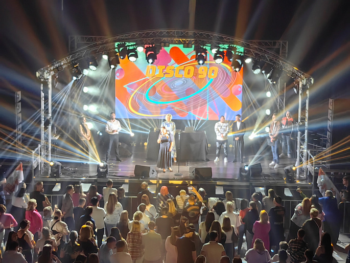 В Дубне прошла Благотворительная супердискотека