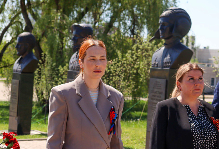 Женсоветы ДНР отметили 11-ю годовщину со дня основания Республики