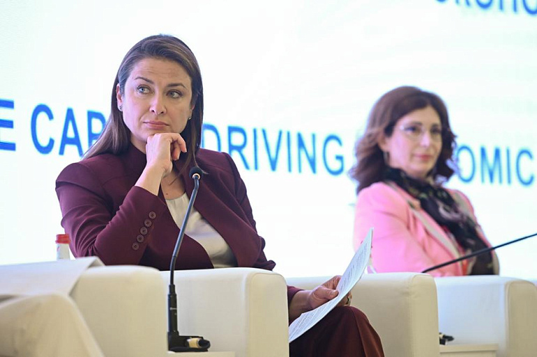 Мария Ситтель выступила на сессии «Женский капитал: драйвер экономического роста» в рамках ПМЭФ